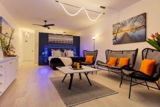 Ultra Modern Studio Apartment in Club Tropical - Port Douglas - 4