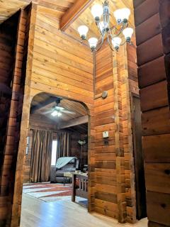 Cozy Copper Cabin Lodge - Sioux Falls - 1