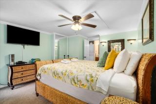 Magical Beachfront Condo - Hauula - 1