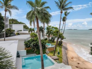 Bangrak Beachfront "Secret Tides" Villas - Koh Samui - 0
