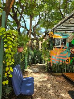 CasaBus beautiful bus dept. 50m from beach - Santa Cruz - 9
