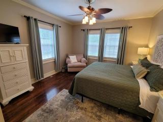 Luxury Historic North Hills Home - Knoxville - 5