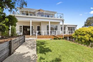 Bay Views at Tyrone Foreshore - 200m Walk to Beach - Rye - 0