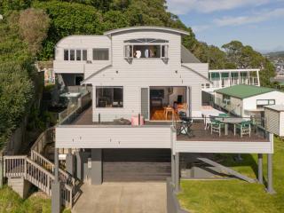 Ocean View Beach Beauty - Tairua Holiday Home - Tairua - 9