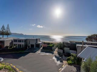 Ocean View Beach Beauty - Tairua Holiday Home - Tairua - 3