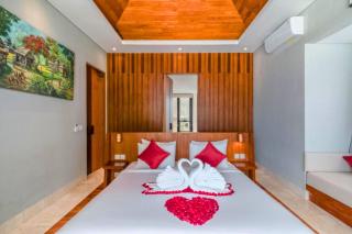 Chayanika 3 BR Private Pool Villa With Sea View ZN149 - Ujung - 9