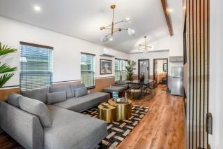 HTX Ultra Chiic Suite #1 - Houston - 8