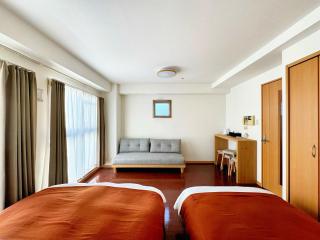 Crystal Court Namba - 1
