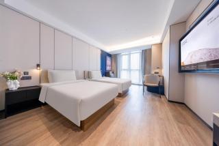 Atour Hotel Guiyang Convention & Exhibition City Yue Ran Plaza - Guiyang - 2