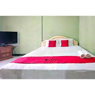 RedDoorz at Linggarjati Kuningan - 3