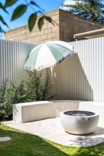 Marseille Glenelg - Firepit BBQ Central - 6