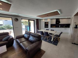 Villa Martina Elegant Maisonette - Šmrika - 6