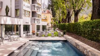 Flora Hotel & Suites - 0