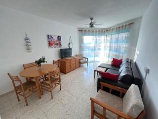 Seaview apartment with garden & pool - 7