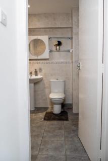 Modern 4 Bedroom Detatched House - Stockton-on-Tees - 7