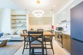 Forte, Downtown- Elegant 1-BR - Dubai - 5