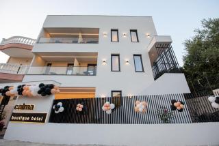 Calma Boutique Hotel - Vlorë - 0