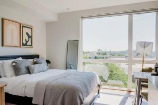 Blueground Capitol Hill gym elev courtyard SEA-761 - 0