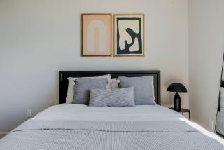 Blueground Capitol Hill gym elev courtyard SEA-761 - 4