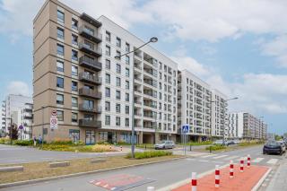 Nowoczesny Apartament z balkonem i miejscem parkingowym Warszawa Ursus by Noclegi Renters - Varsóvia - 5