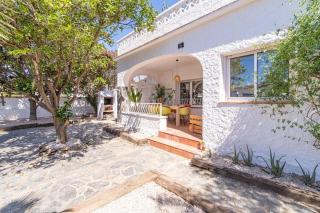 MBII- Paradise Empordà with BIG GARDEN, BBQ, little SWIMING-POOL-VERY QUITE PLACE - 2