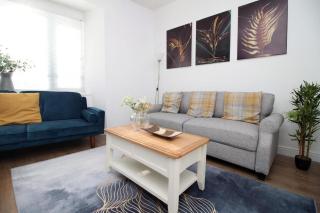 Spacious 5 bedroom flat-Swansea - Swansea - 9
