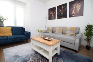 Spacious 5 bedroom flat-Swansea - Swansea - 0