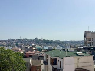 2Br, 2Ba, 4th Floor of Historical Building ,Galata - Istanbul - 8