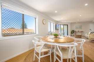 Shoreline Holiday Apartment - Hastings Point - 4