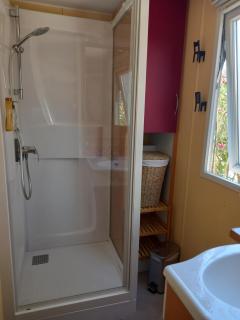 Mobil Home climatisé avec terrasse dans camping l'Escale, calme, à 20 mn à pied de la plage - Agde - 1