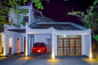 Ama Airport Hotels - Seeduwa - 4