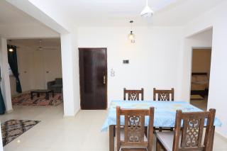 Redhouse - Luxor - 2