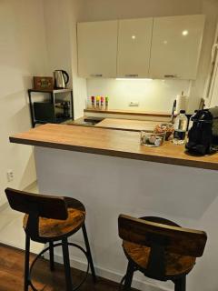 Old Town Promenade Apartment I 2 rooms I 55m I Balcony - Bratislava - 9