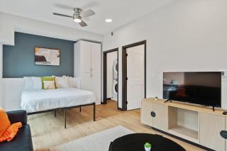 CozySuites on Mass with garage parking #12 - 7