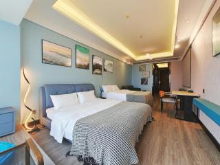 STAR STAGE International Apartment Hotel - 1min to Line2 & Line8 ChangGang STN-Free private car delivery to Canton Fair from Apr 15th to May 4th - Canton - 3