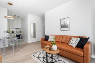 SuperApart Modern Apartment with Balcony and Parking - 7