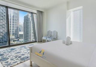 Luxurious 2 Bed Next to Burj Khalifa, Hosted by Desert City Stays - Dubai - 5