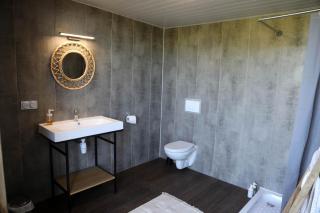 Caravane Airstream bord de lac - 2