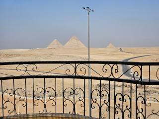 Legacy of Egypt 2 BR Rooftop with private jacuzzi - Giza - 0