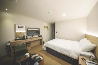 Harbor Hotel - Jeju-stad - 4