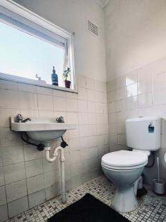 Rear Garden Suite - 7