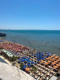 Redi's Seaside Terrace Studio - Durazzo - 6