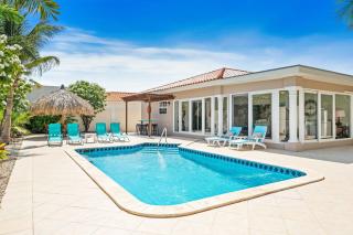 Rooi Santo 128 - Palm-Eagle Beach - 0
