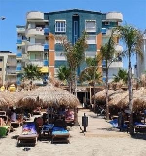 Redi's Seaside Terrace Studio - Durazzo - 1