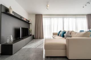 Bright and Modern 2 Bedroom Penthouse - Is-Swieqi - 9