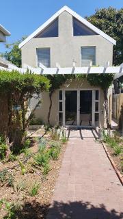 The Vine Cottage - 4