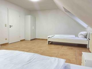 SWF112 - Gemütliche Monteurwohnung Übergangswohnung - Schwarzenfeld - 5