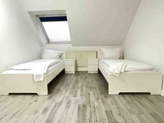 SWF112 - Gemütliche Monteurwohnung Übergangswohnung - Schwarzenfeld - 3