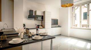 Mantovani apartament-in the heart of como - Como - 2