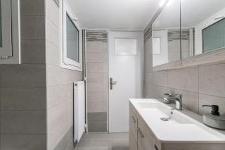 Spacious apartment at Exarchia - 3